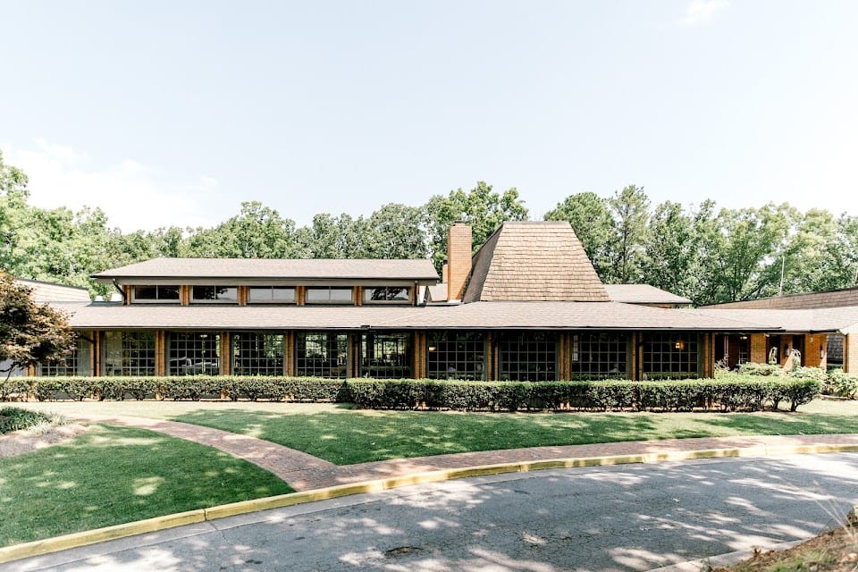 Hunting Hills Country Club