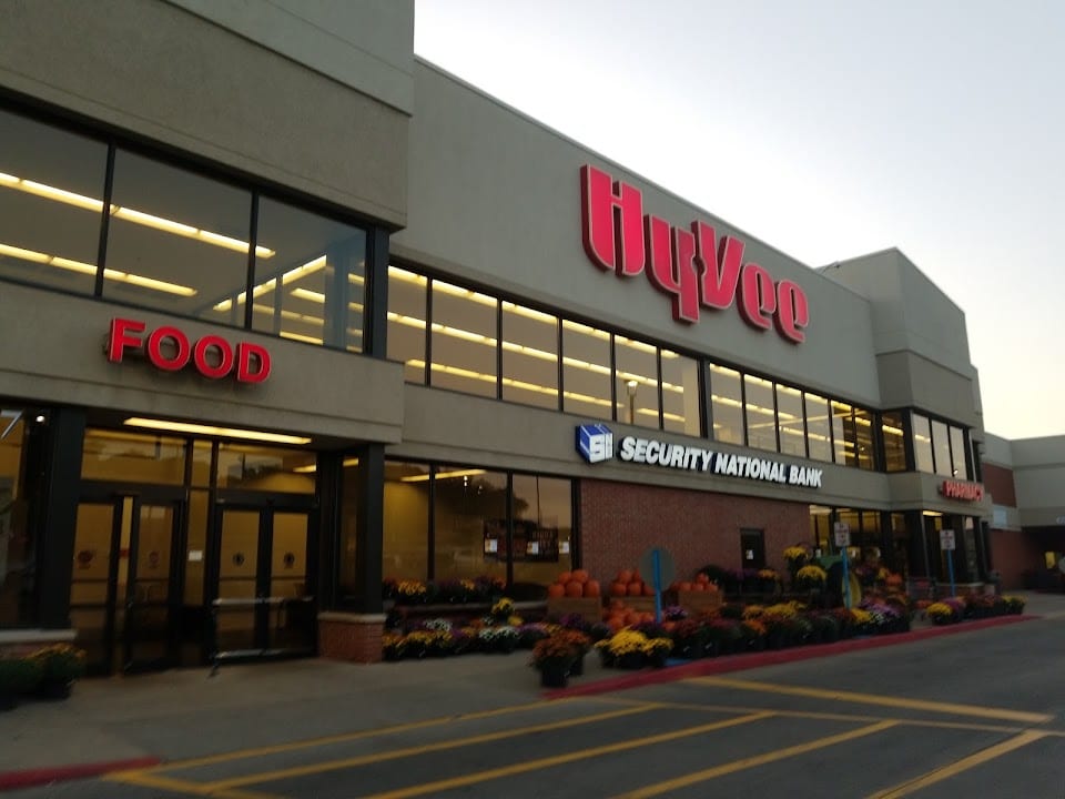 Hy Vee Food Store