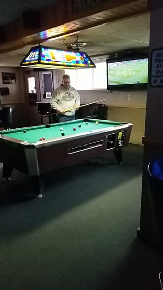 Hilltop Pub
