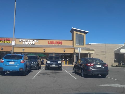 Arapahoe Village Liquors