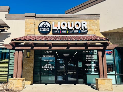 EVEREST LIQUOR