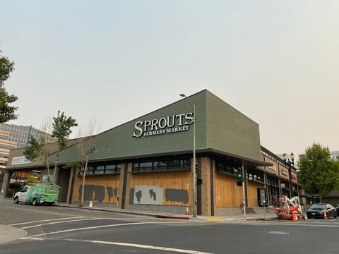 SPROUTS FARMERS MARKET