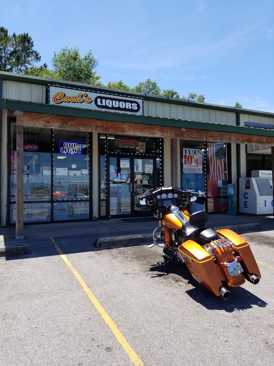 Cash's Liquors #12