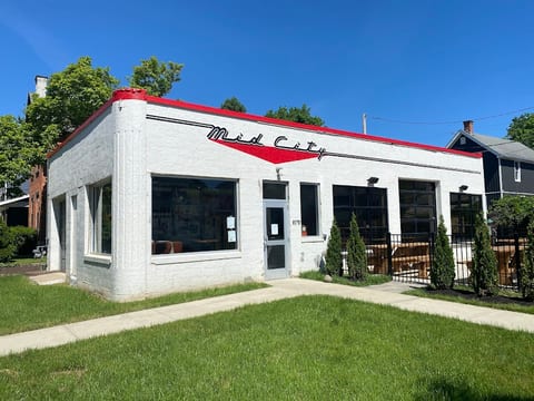 Mid City Garage