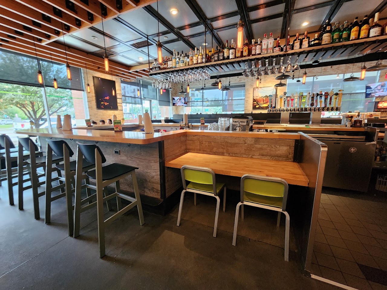 Hopdoddy Burger Bar
