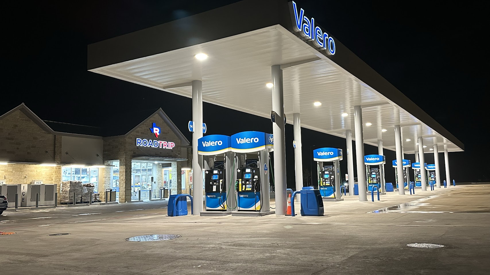 Road Trip Store #140