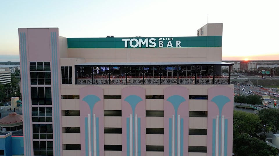 Toms Watch Bar