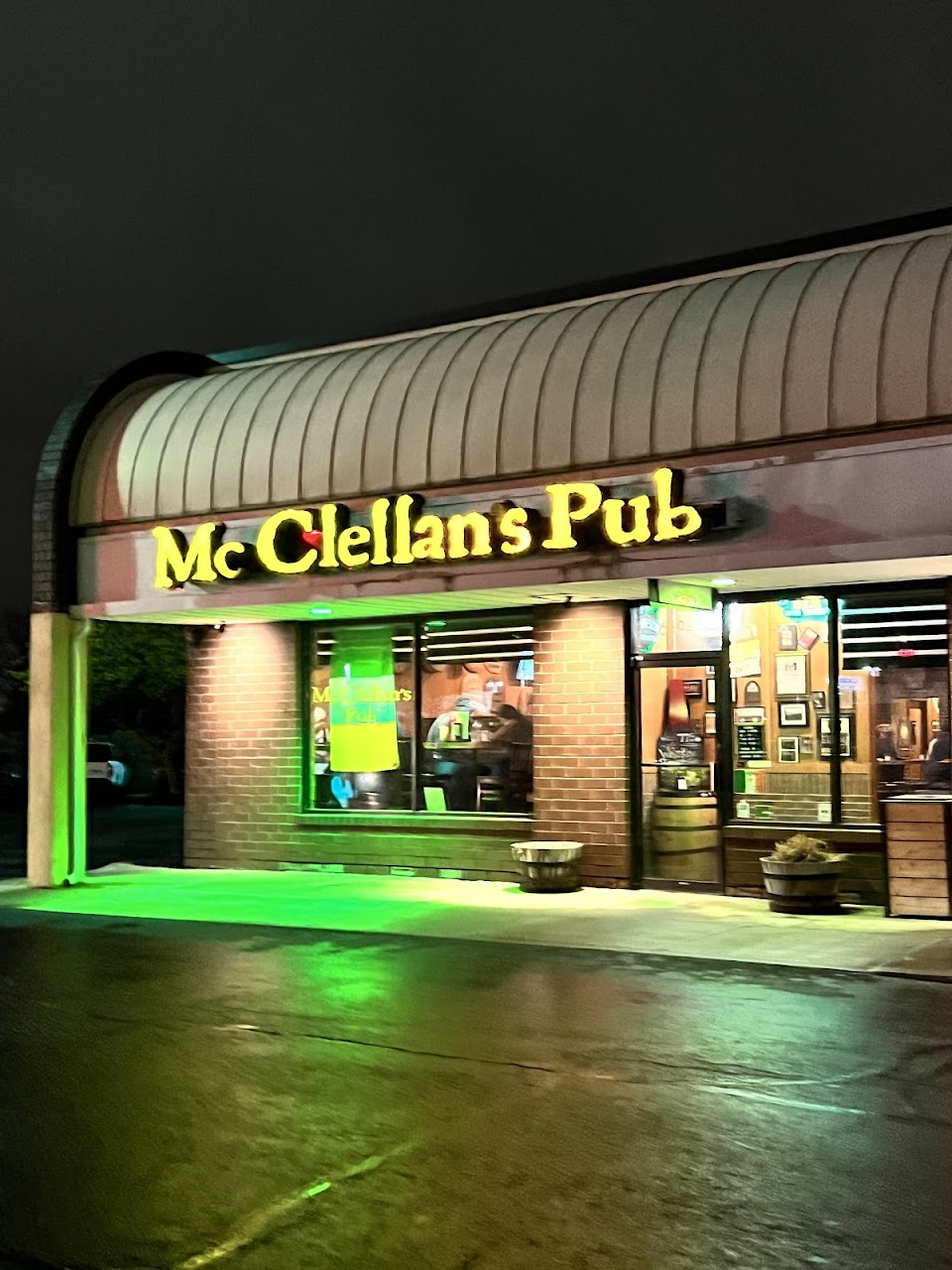 Mcclellans Pub