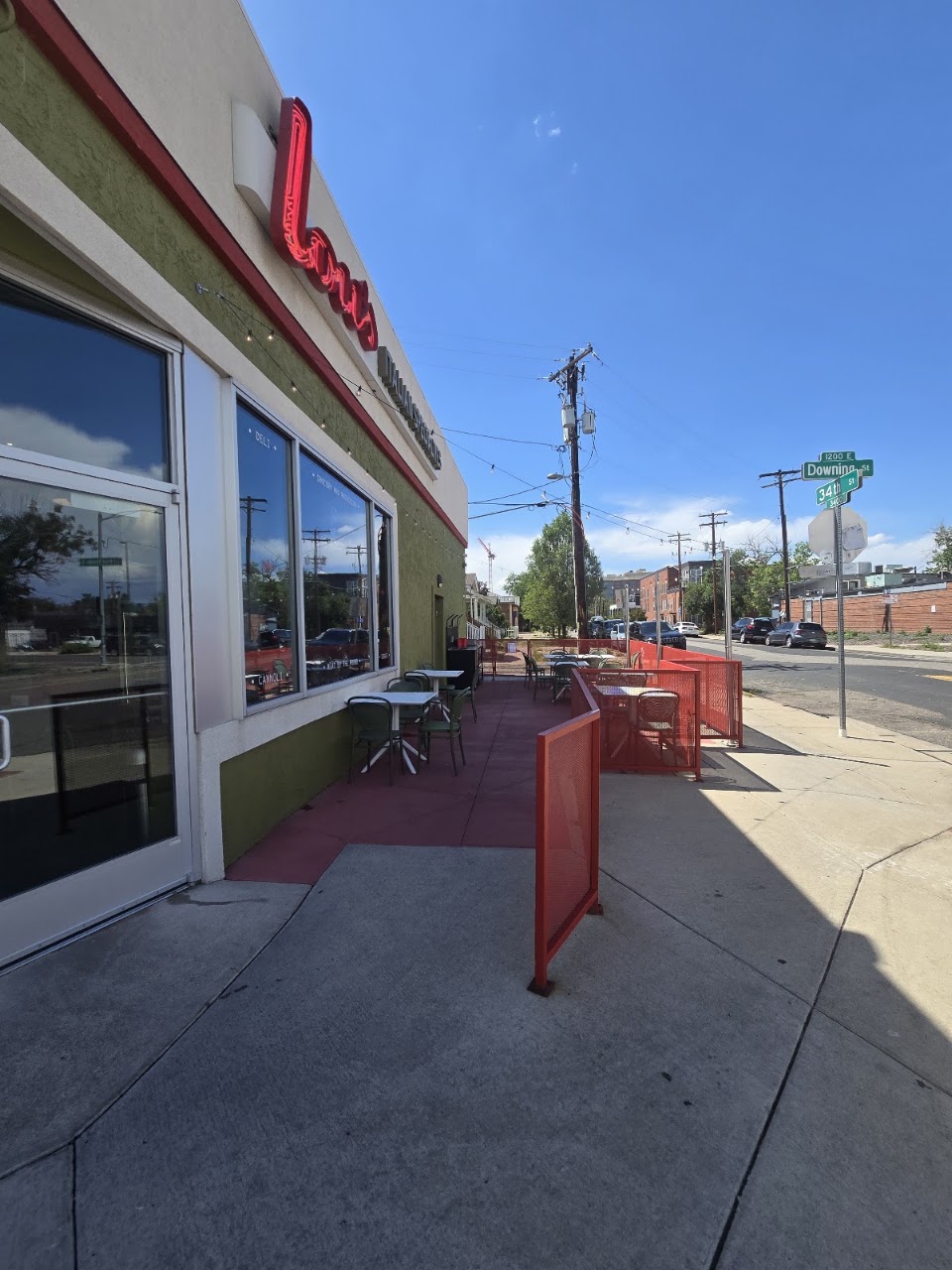 Lous Food Bar