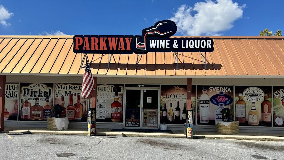 PARKWAY WINE & LIQUOR