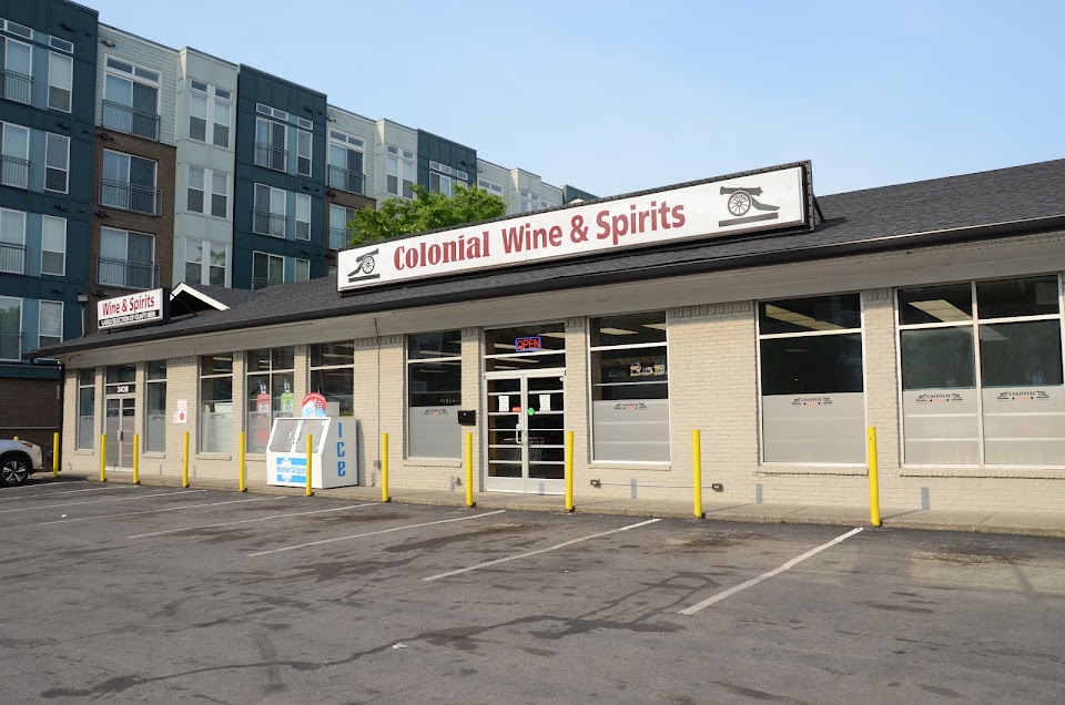 COLONIAL DISCOUNT LIQUORS