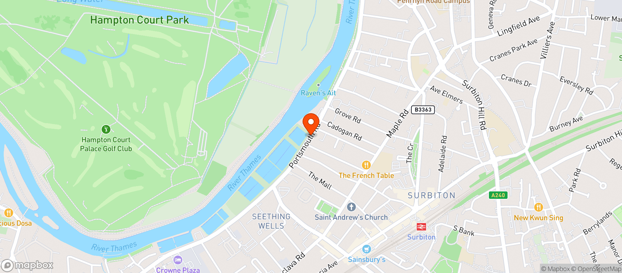 Map showing Harts Boatyard Surbiton