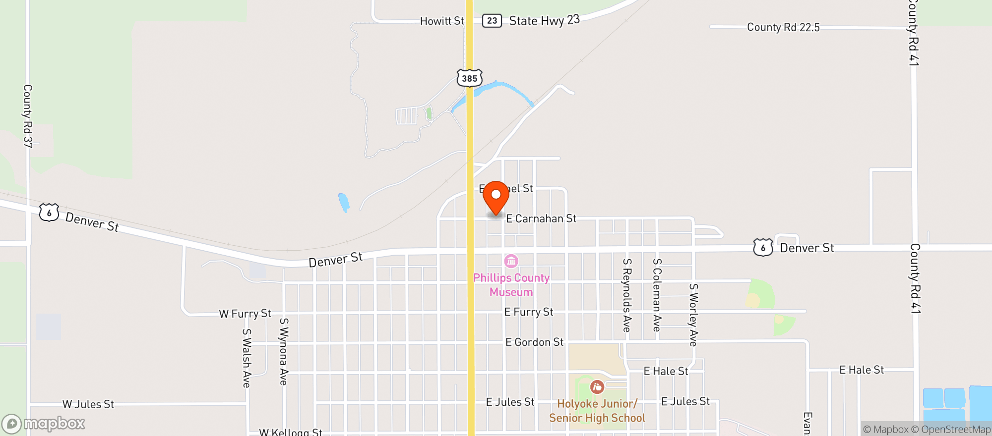 Map showing Hometown Liquor - Holyoke