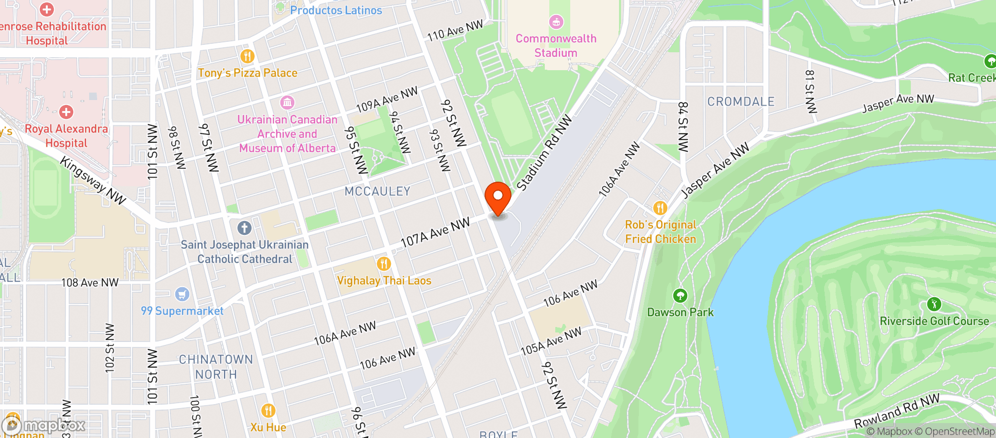 Map showing Crown Liquor Store (commonwealth)