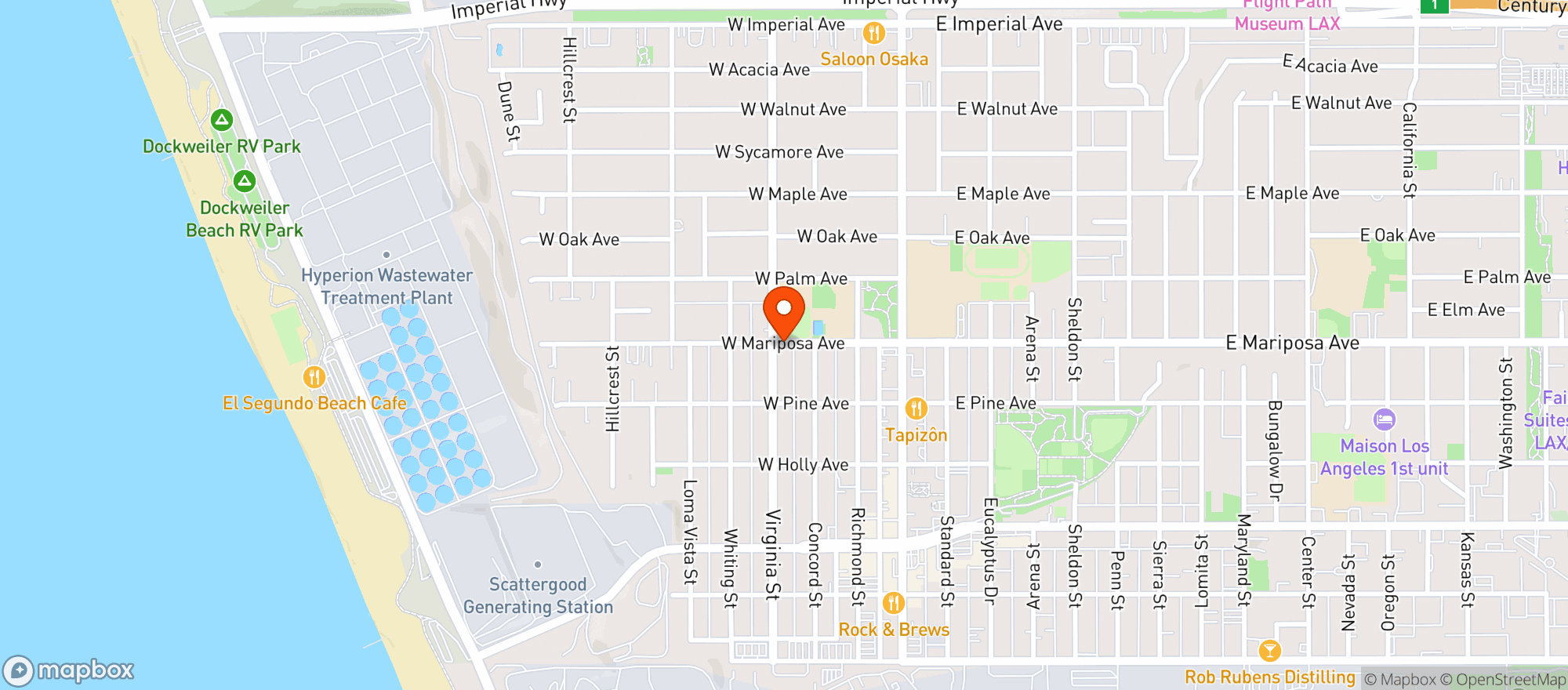 Map showing Hometown Liquor Wine & Cigars - El Segundo