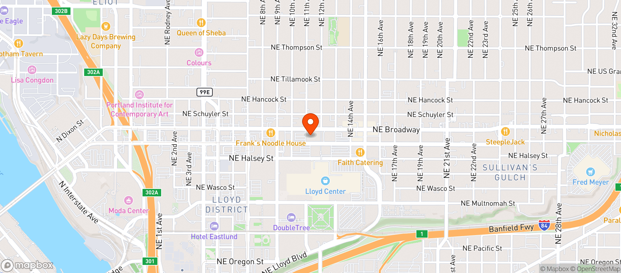 Map showing Safeway #1612 Ne Broadway