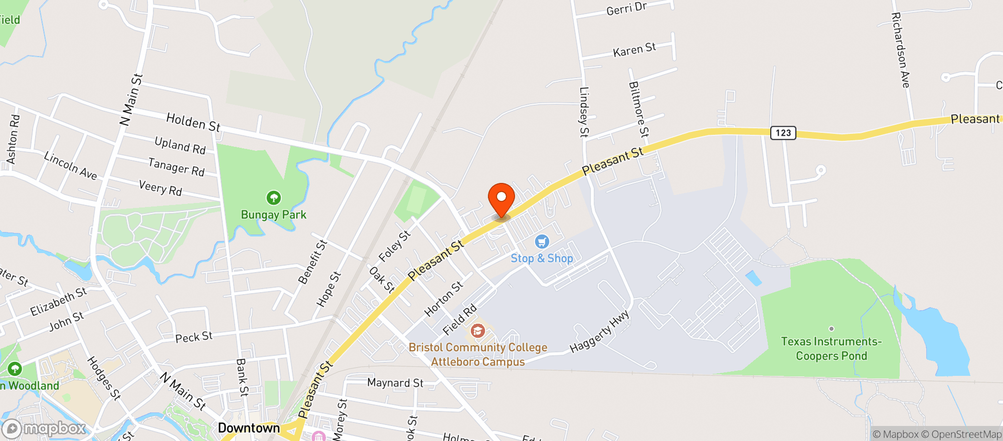 Map showing Stop & Shop - 0432 - South Attleboro