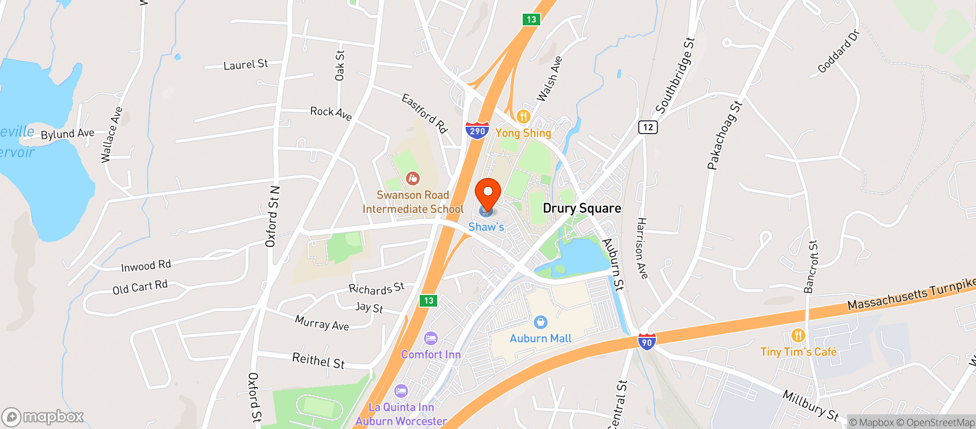 Map showing Shaw's Supermarkets Auburn