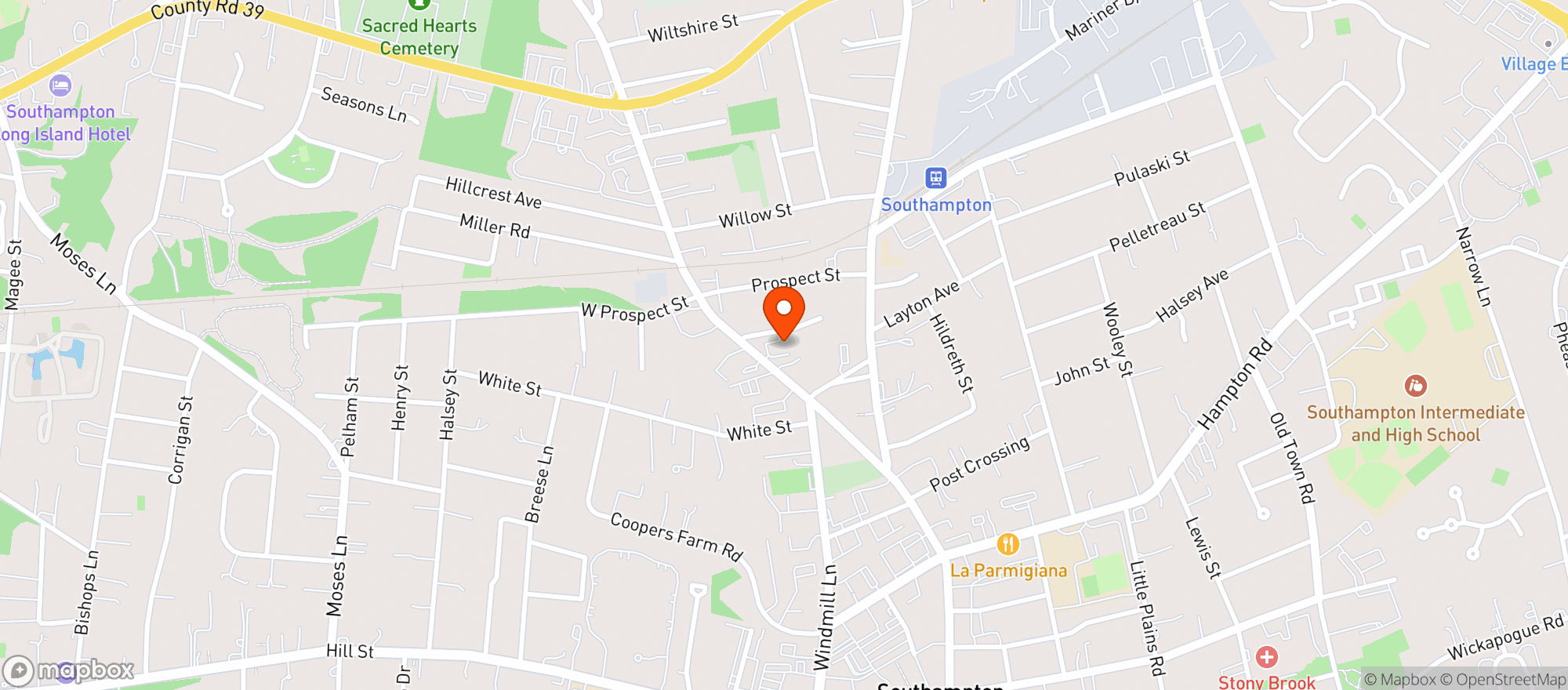 Map showing Red Horse Market - East Hampton
