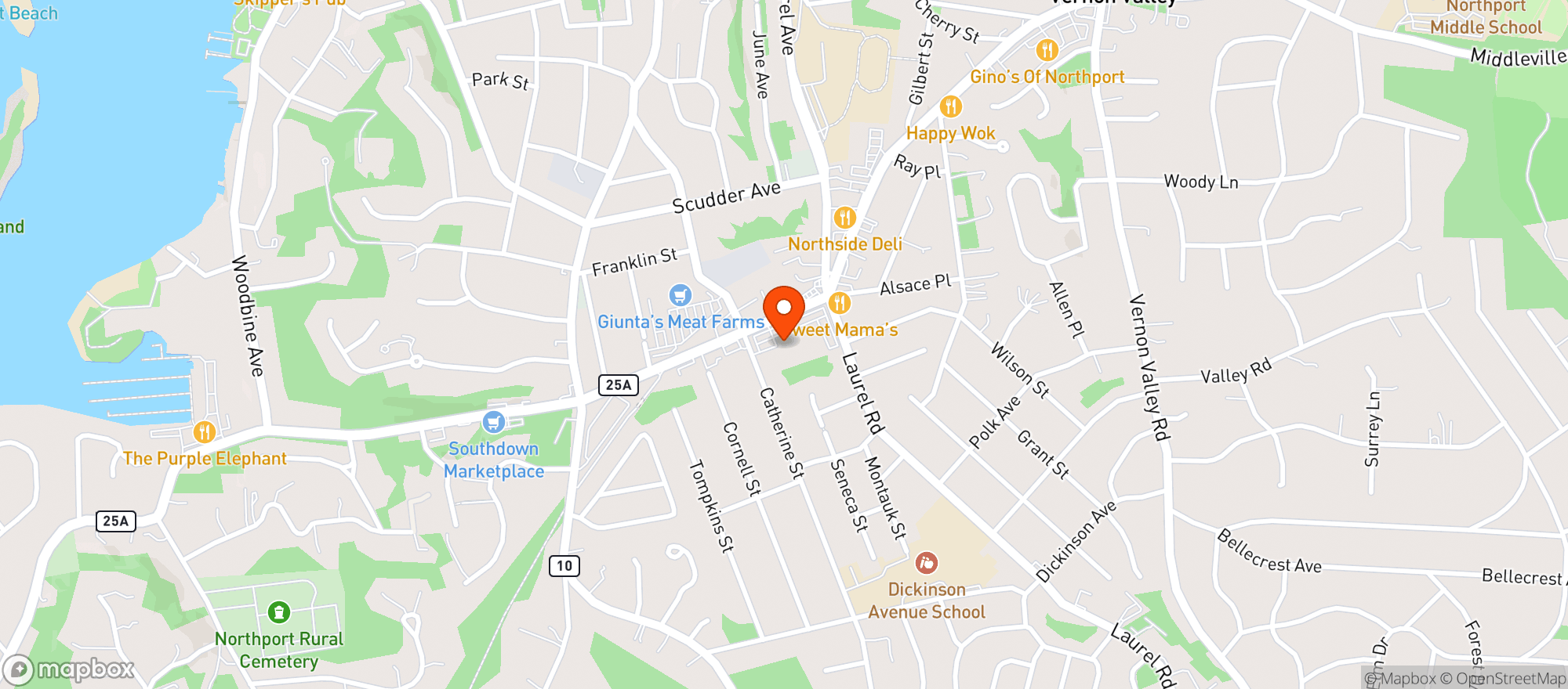 Map showing STOP & SHOP (454 FORT SALONGA RD)