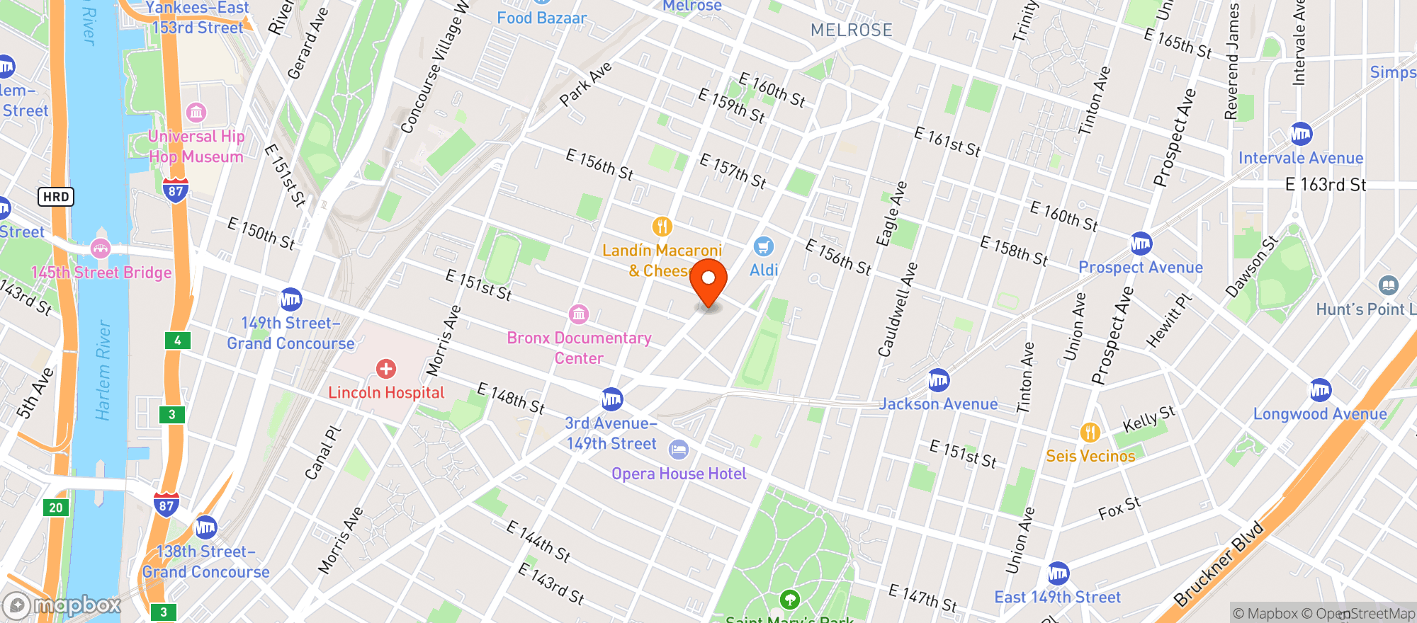 Map showing Gnc - 8713 - Storefront