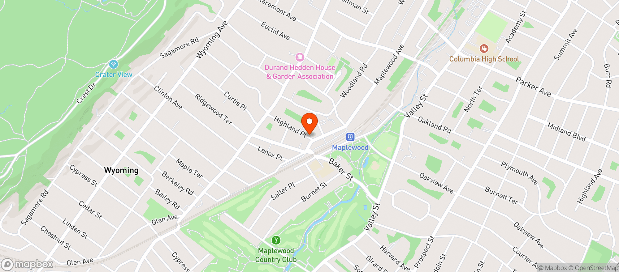 Map showing Maplewood Wine & Liquors