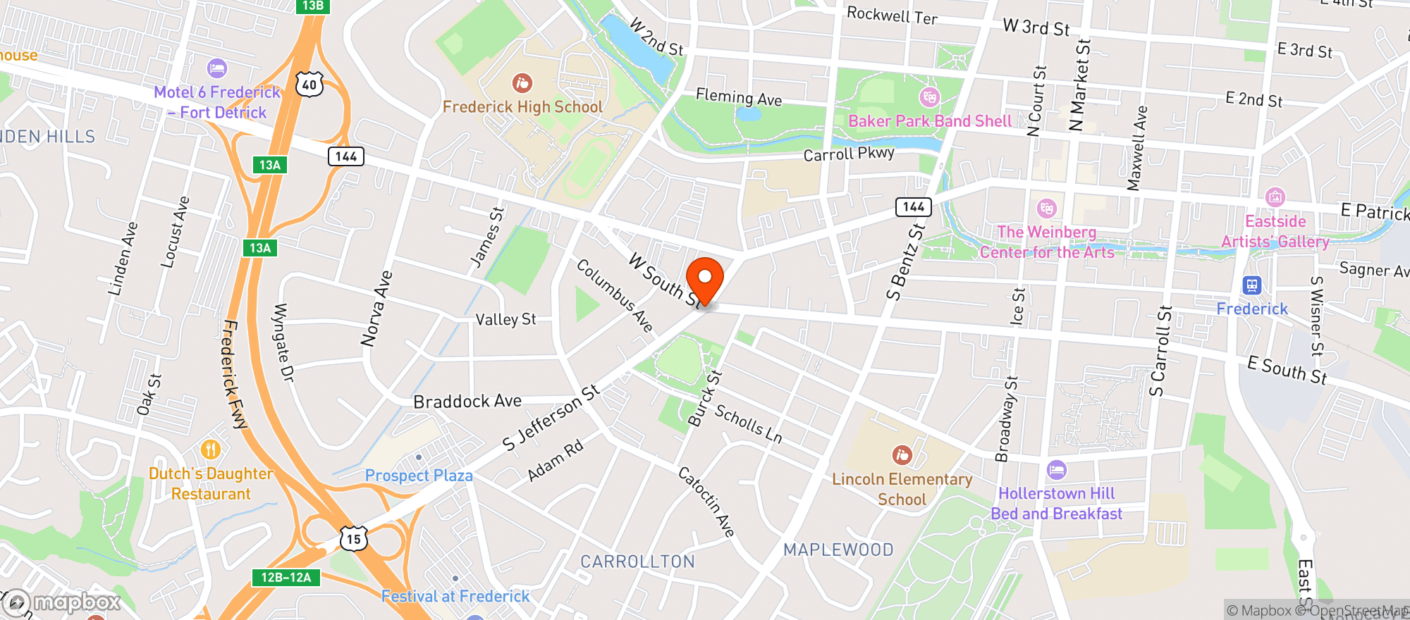 Map showing Luckys Liquors