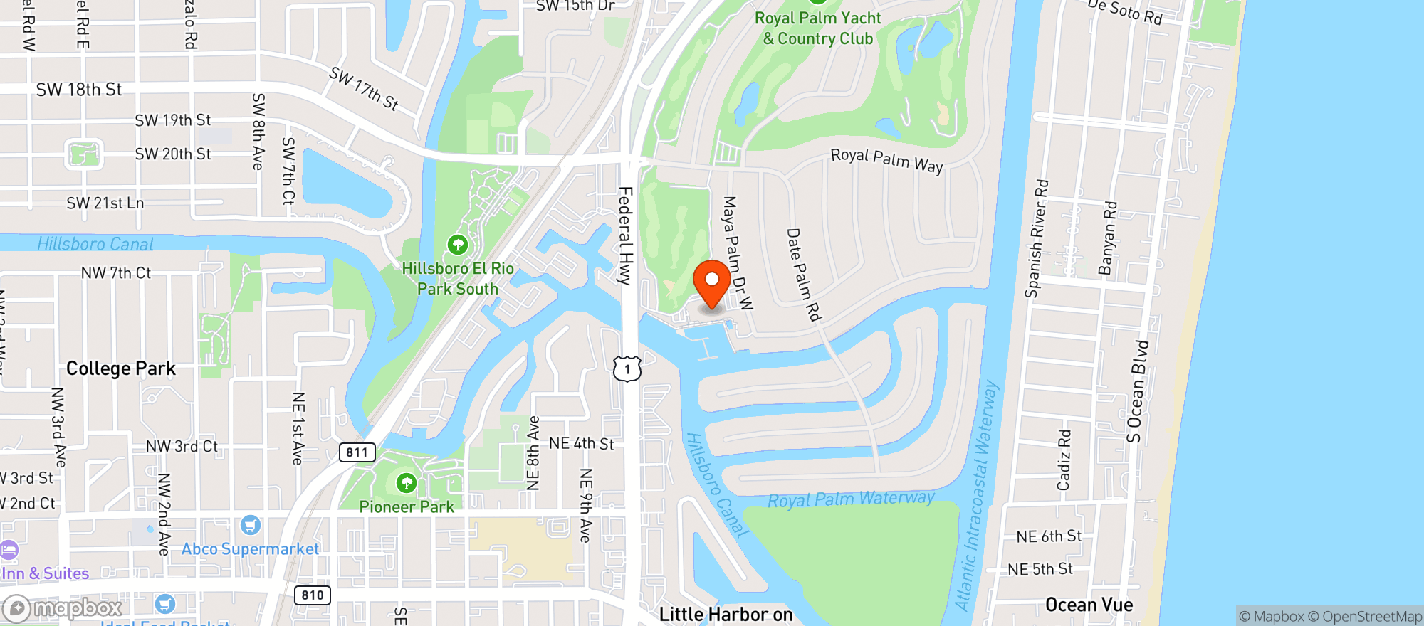 Map showing Royal Palm Yacht & Country Club