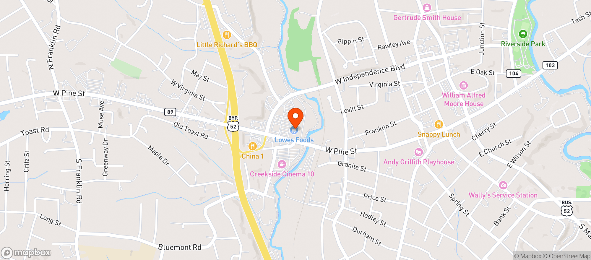 Map showing Lowes Foods #222