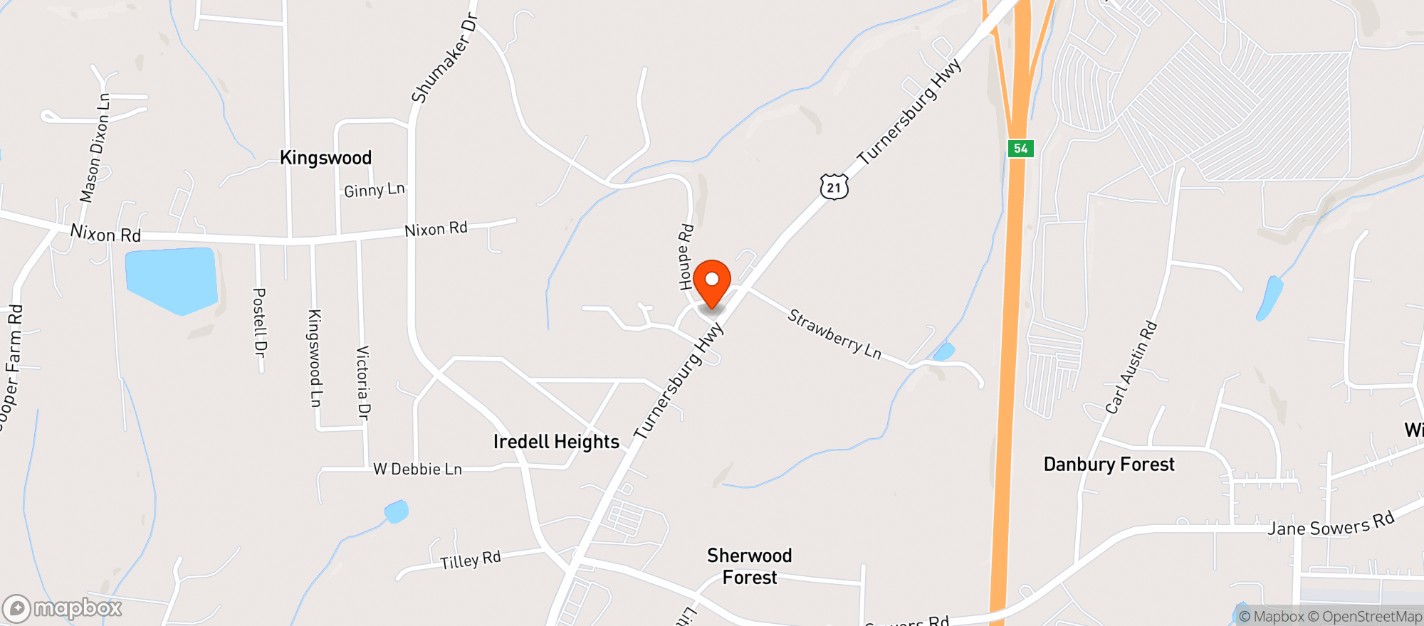 Map showing Saunders & Sons Market - Statesville - Houpe Road