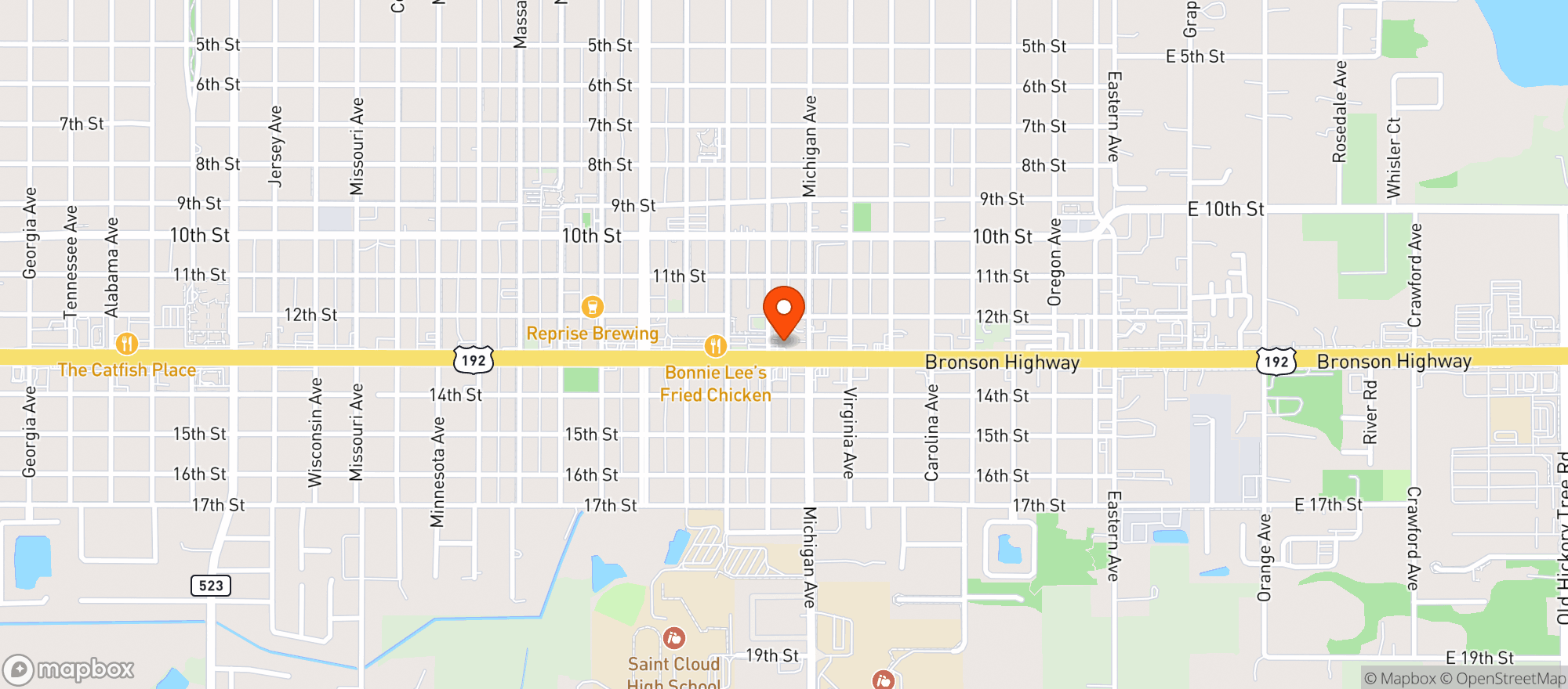 Map showing CHEVRON (718 13TH STREET SAINT)