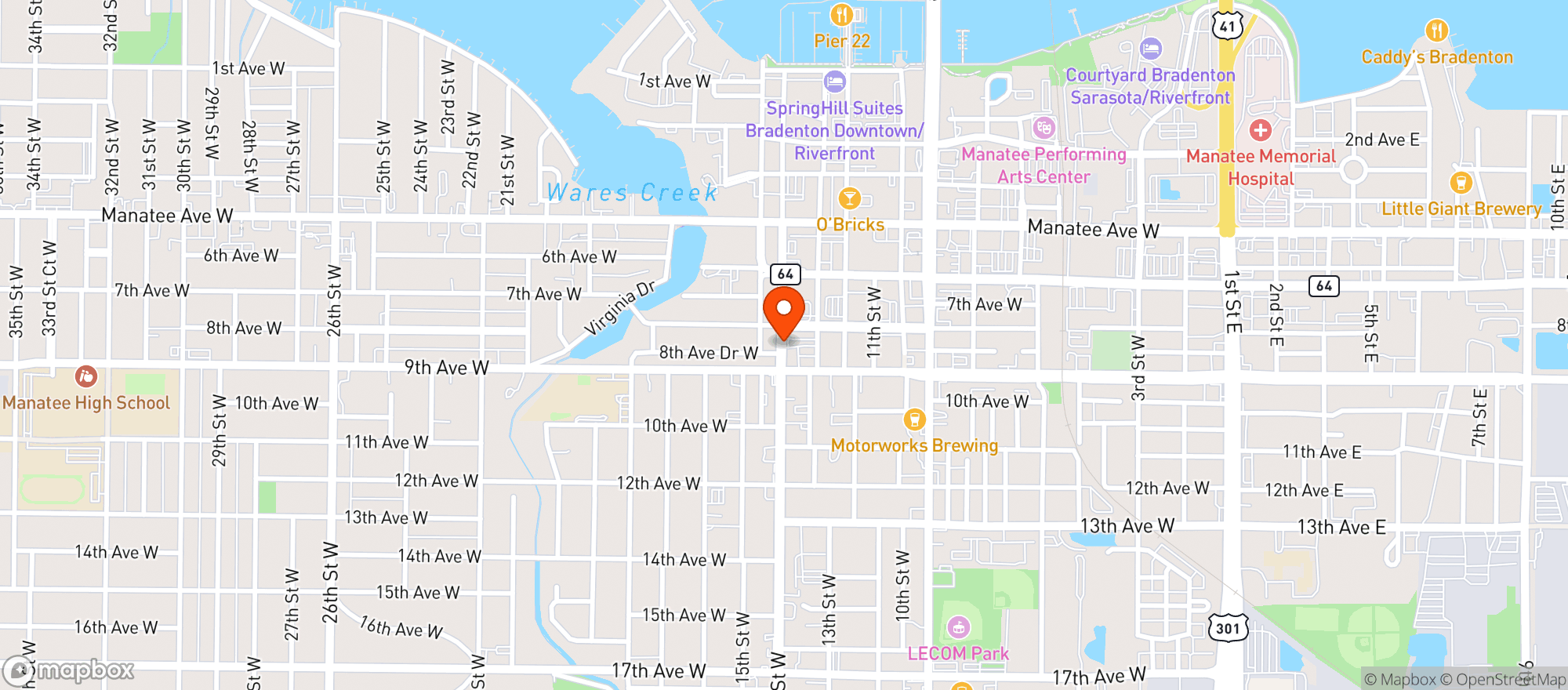 Map showing Luccas Pizza & Wine Bar