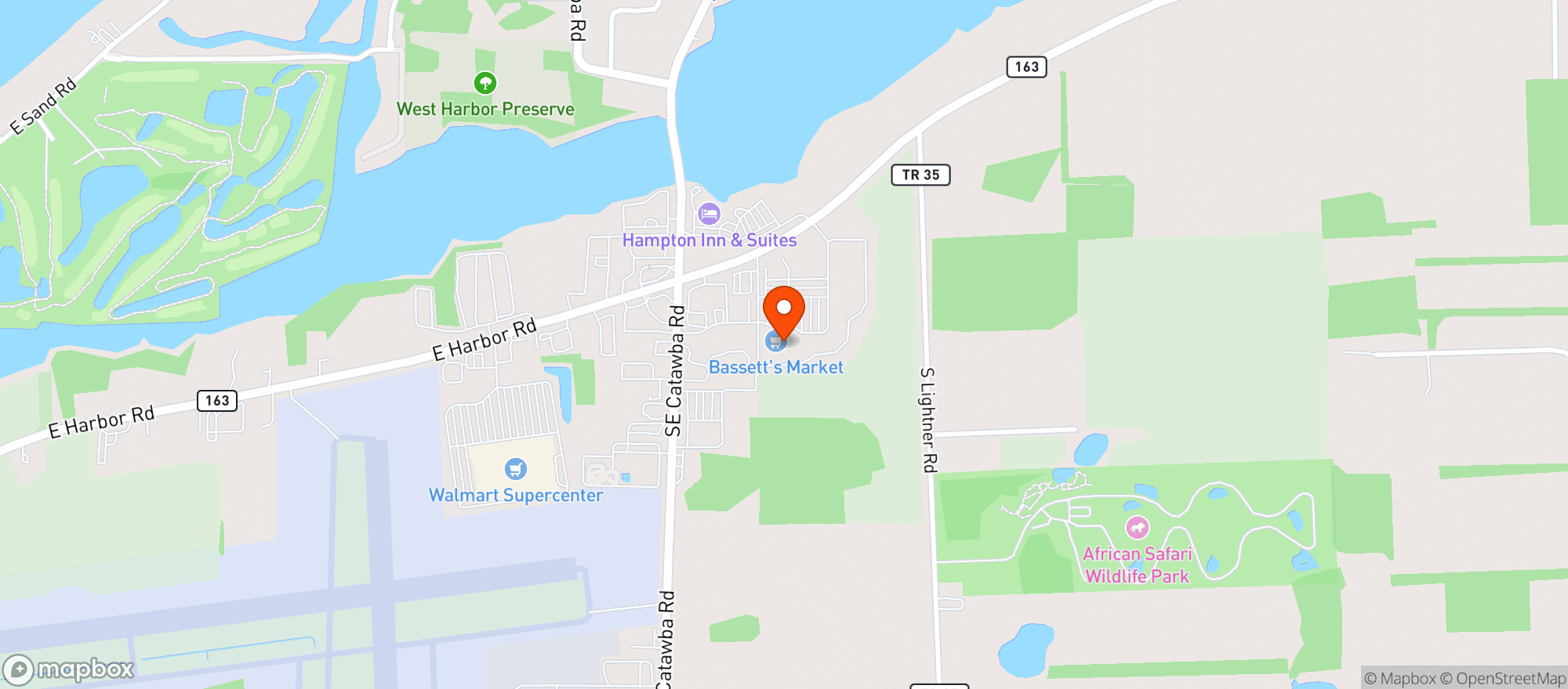 Map showing Bassett S Market