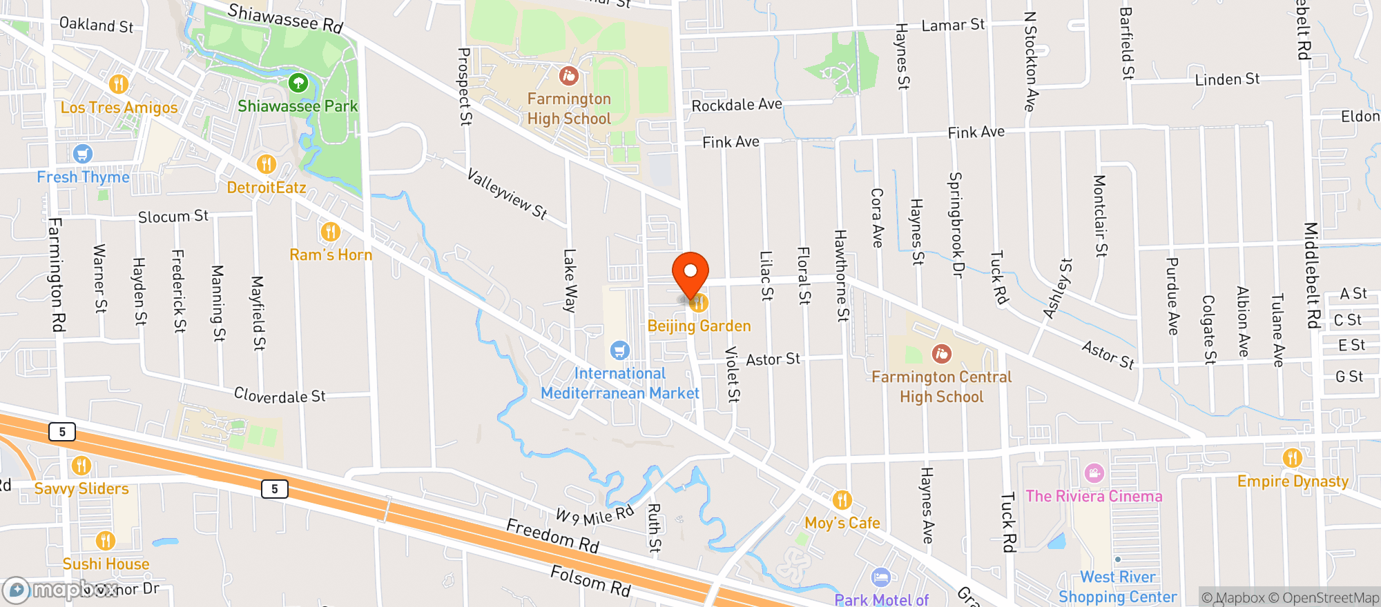 Map showing Antonios Liquor