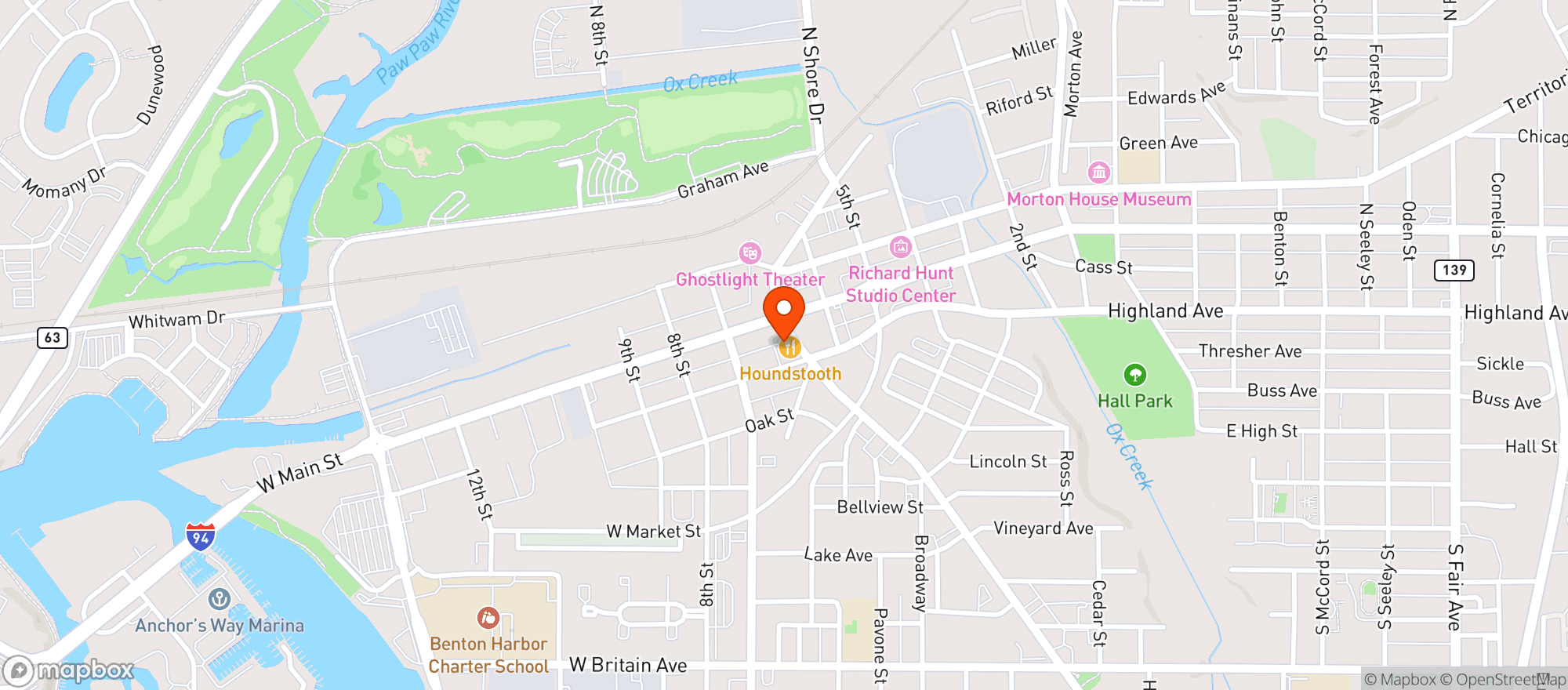 Map showing Houndstooth Restaurant