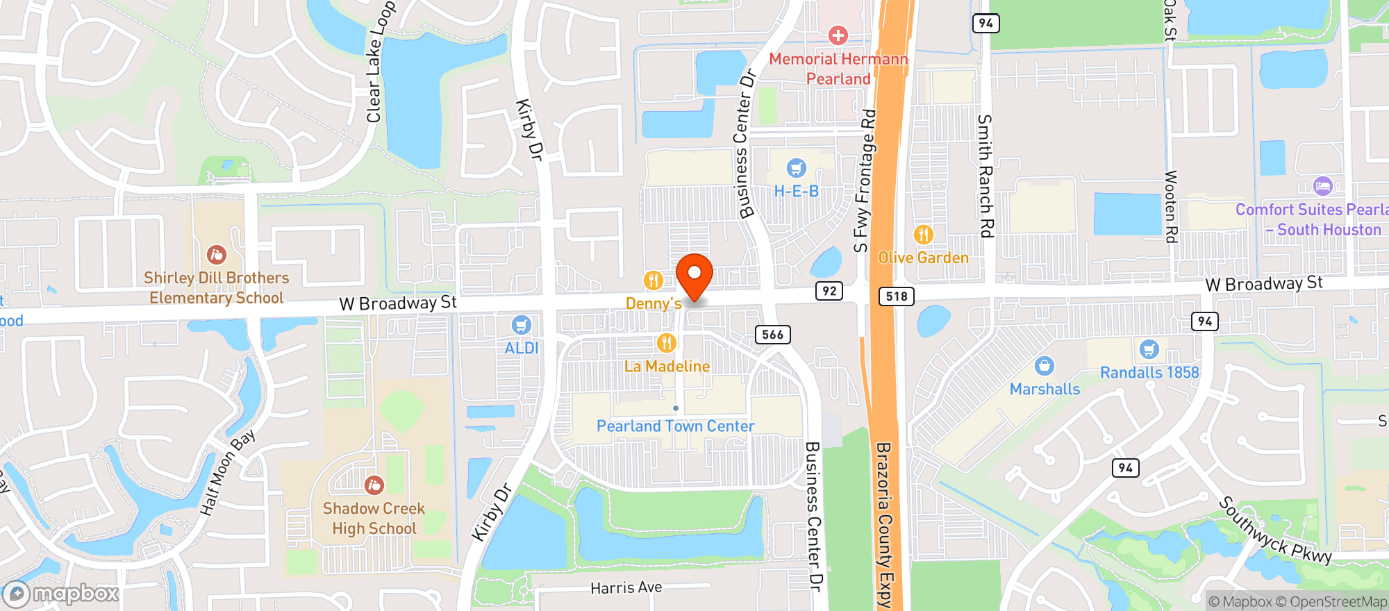 Map showing Gnc - 7122 - Pearland Town Center