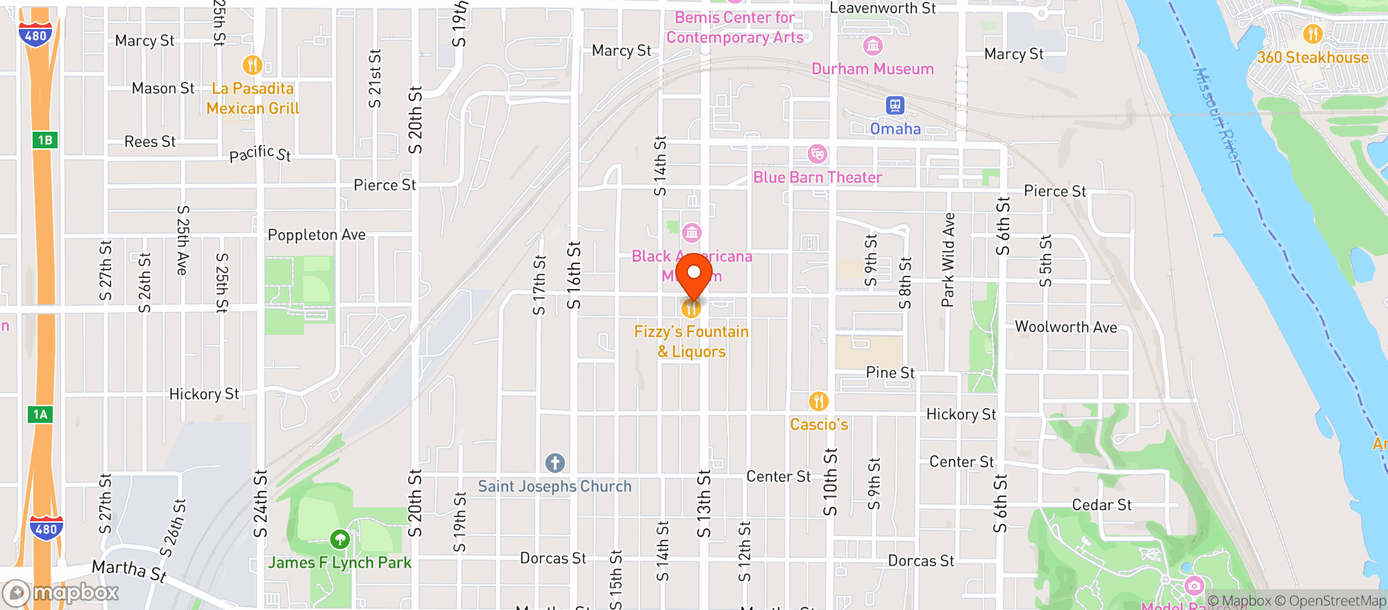 Map showing Fizzy's Fountain & Liquor - Que