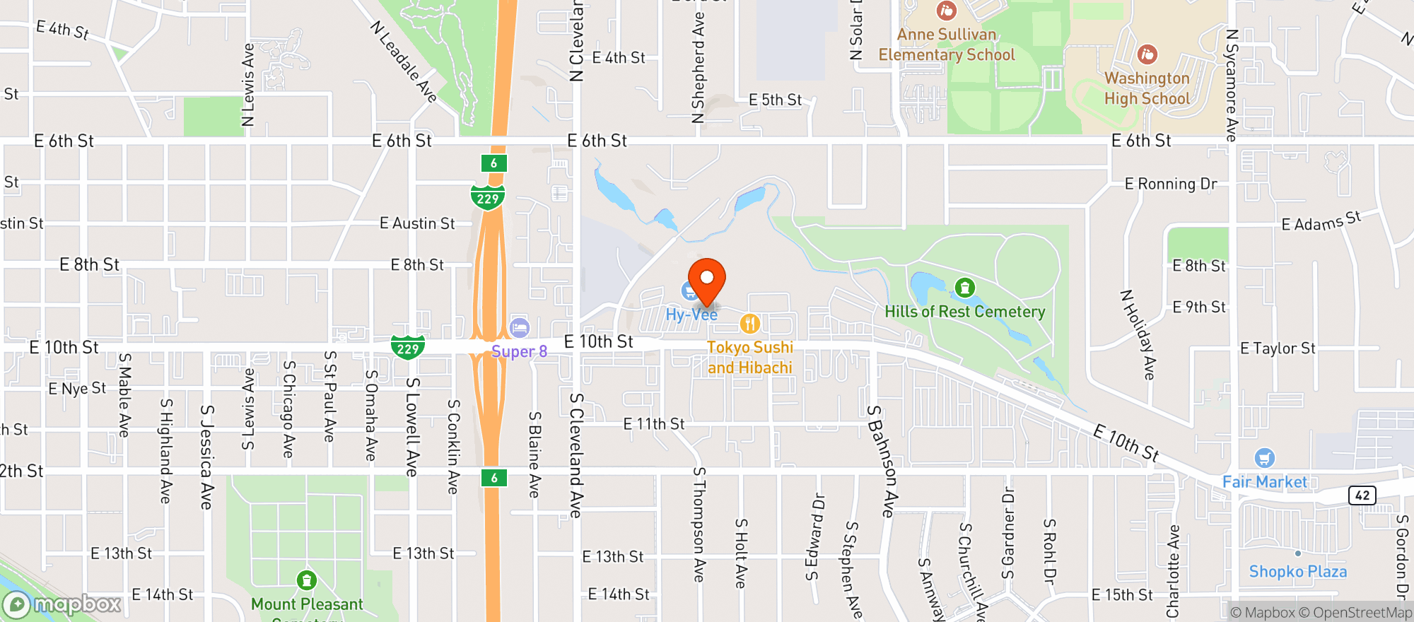 Map showing Hy-Vee Wine & Spirits